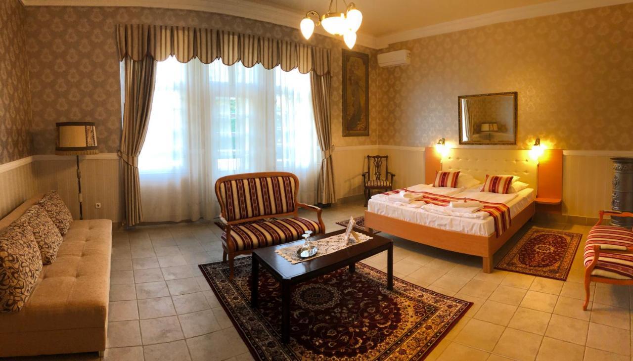 Festetich Kastelyszallo Es Zsuzsanna Hotel Szeleste 외부 사진