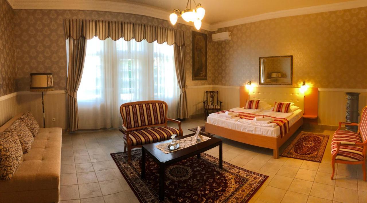 Festetich Kastelyszallo Es Zsuzsanna Hotel Szeleste 외부 사진