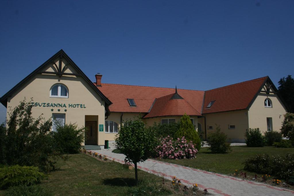 Festetich Kastelyszallo Es Zsuzsanna Hotel Szeleste 외부 사진